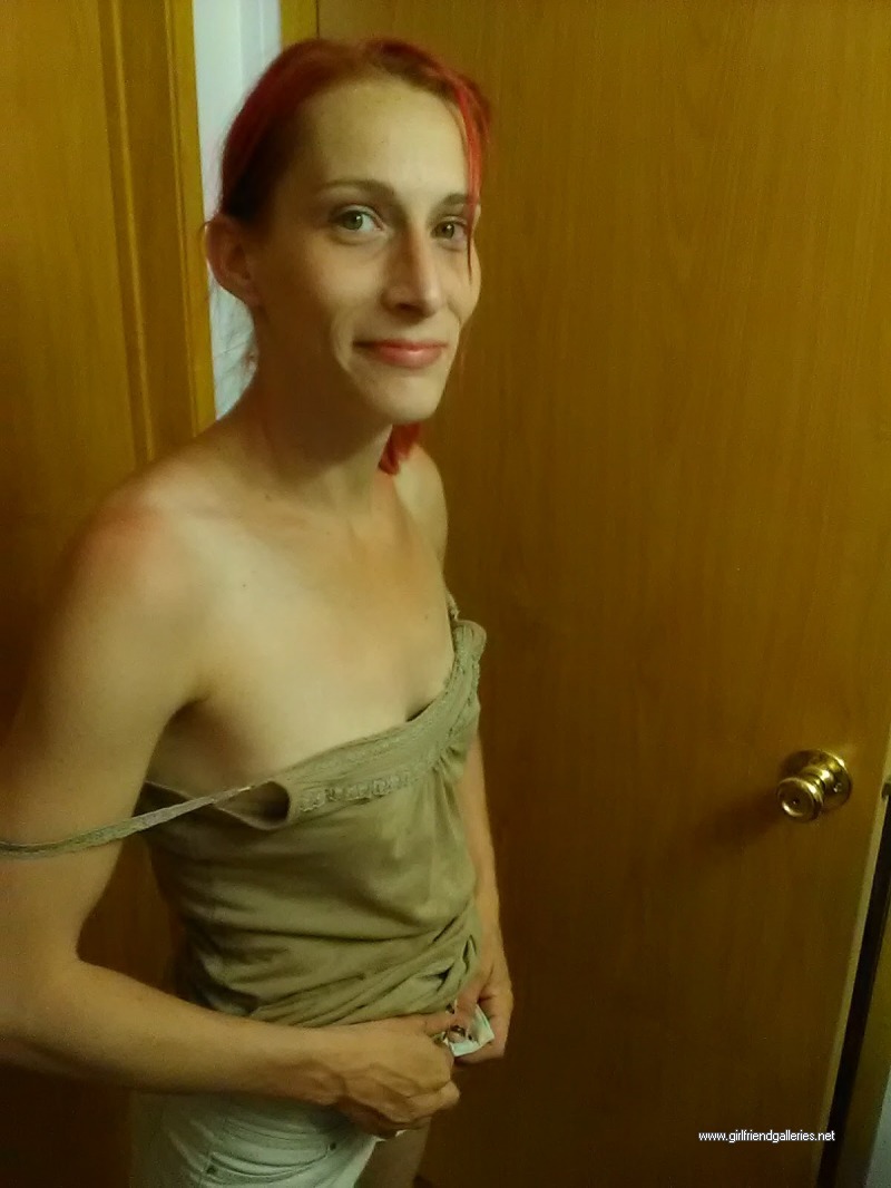 Rate my nude wife 