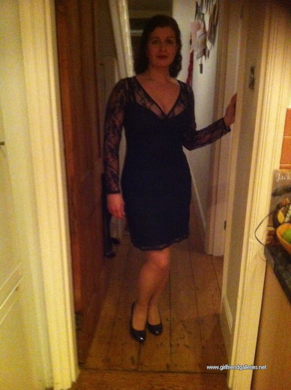 Hot MILF Neighbour 