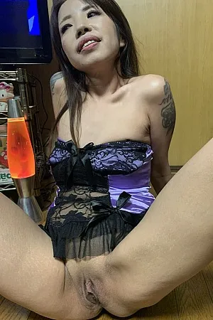 Kozue's dirty pussy