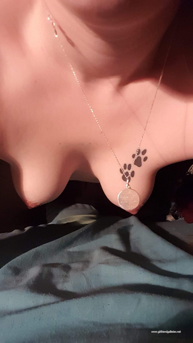 paw my tits