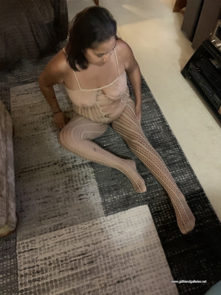Sexy girlfriend 