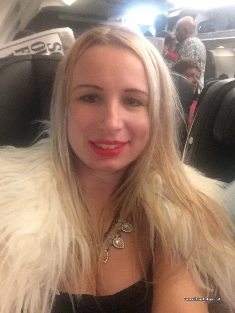 Bitch having dirty pussy