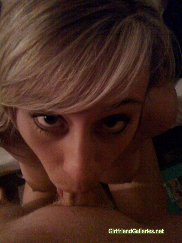Slutty blonde babe