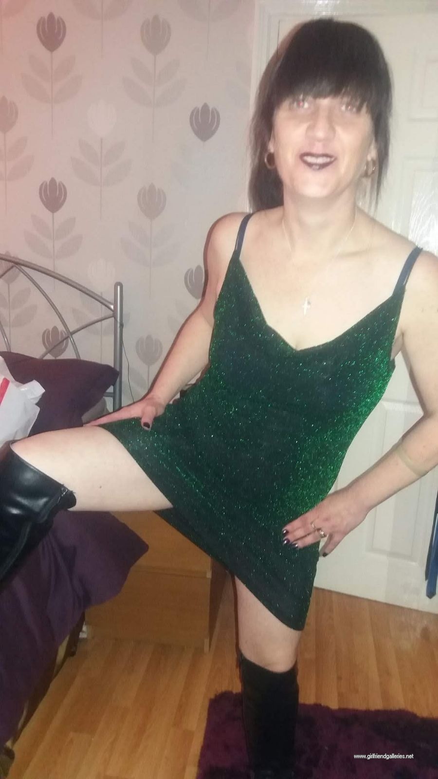 Meet the wife.