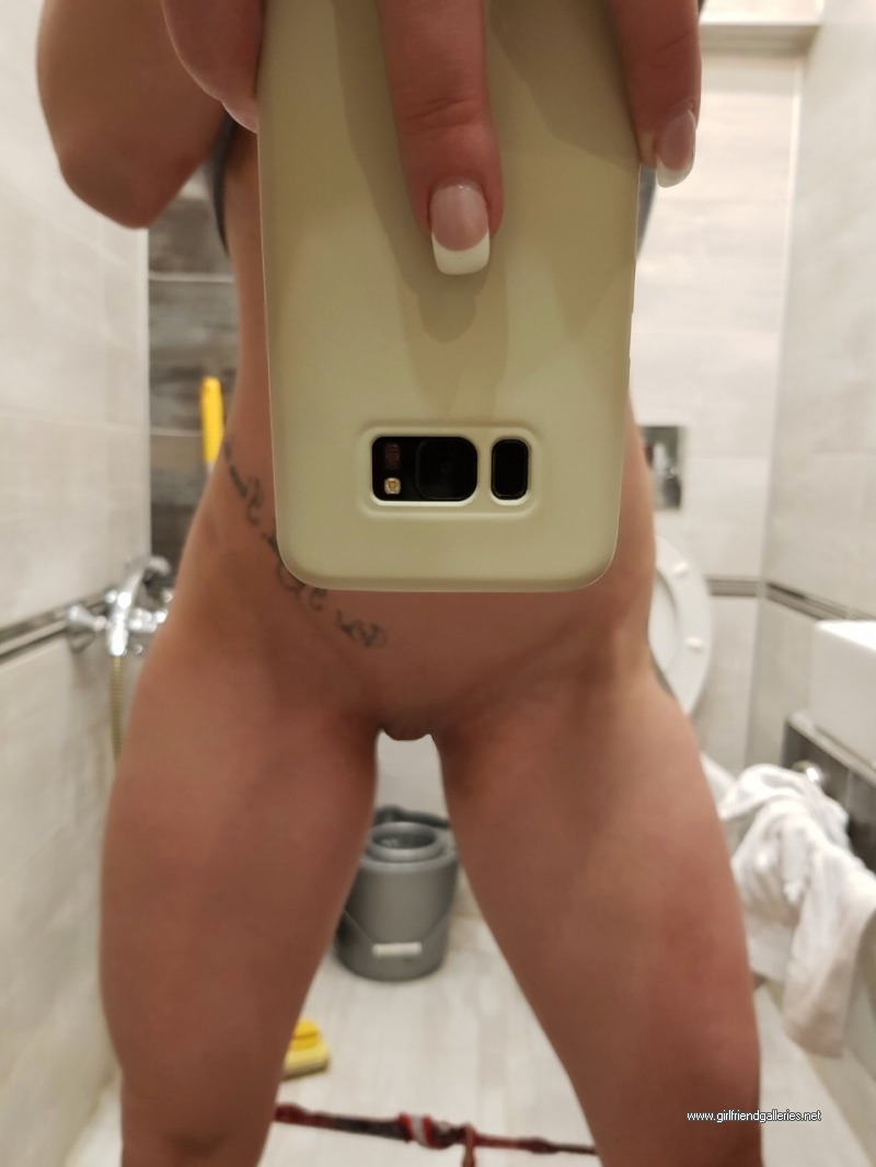 nude fitness body