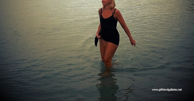 no panties beachwalk