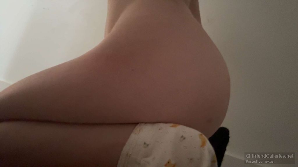 Romanian petite Teen nudes
