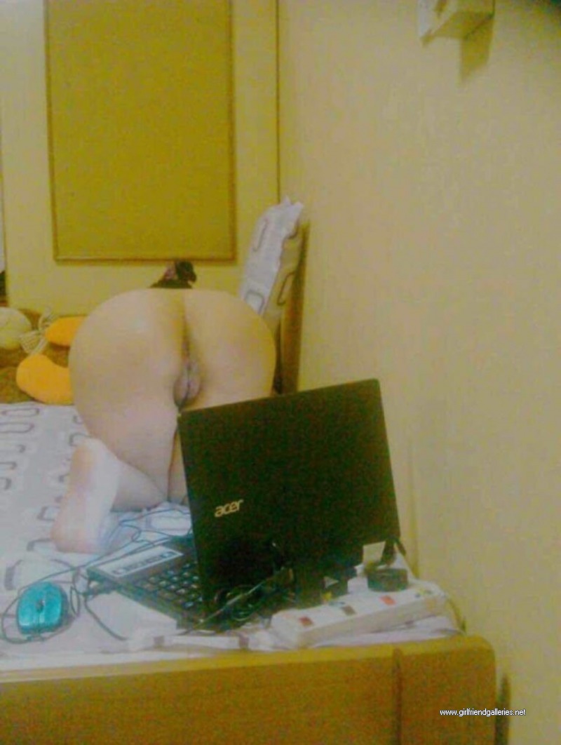 Hotwife VC-ing for Her Lover