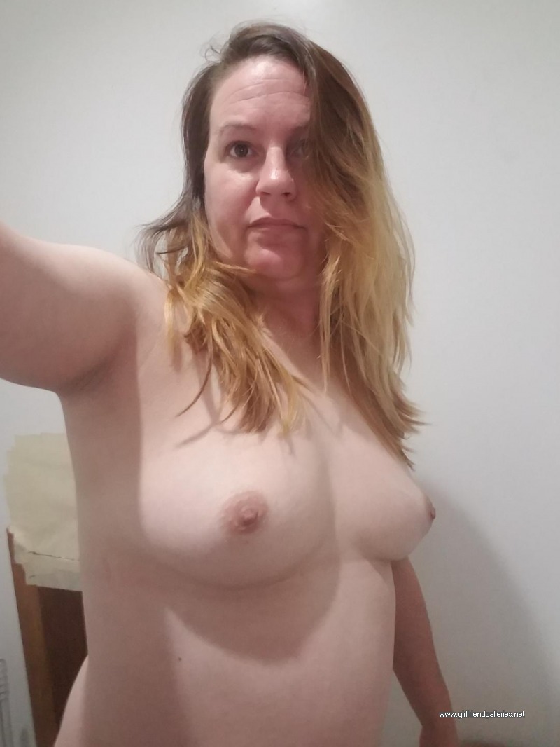 LittleMelissa Selfie Time 