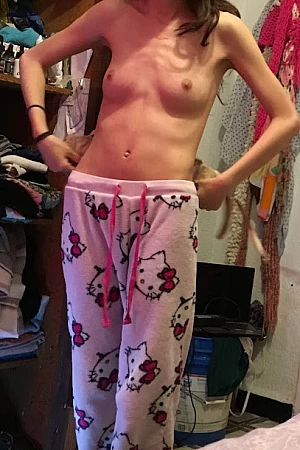 32 a cup latina sandra