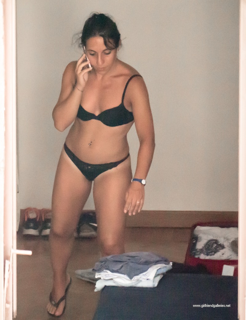 Sexy Athletic MILF 