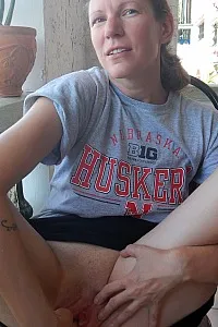 43 year old Shelly masturbating on the balcony