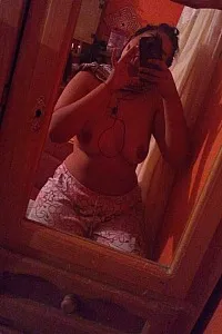 NICOLE