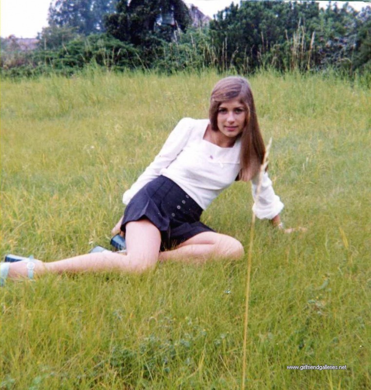 Sexy Teen Daniela
