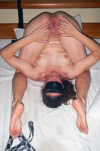 44 year old Shelly blindfolded and tied 1