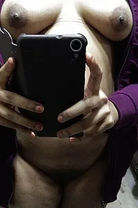 My slutty indian bengali girlfriend nude