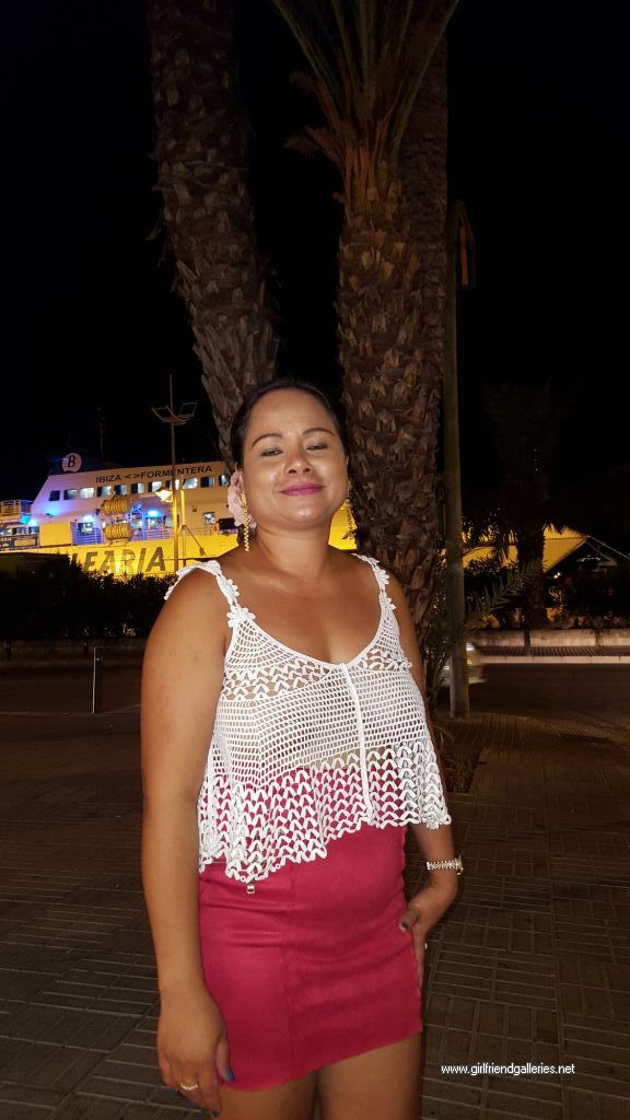 Wife outdoor public seethrough, flash and nudity
