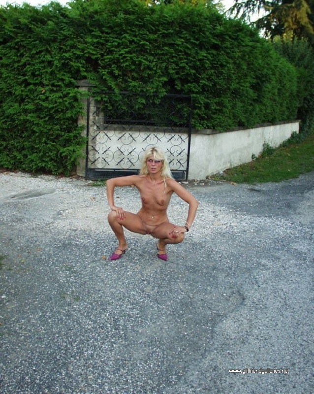 Coco the best exhib slut