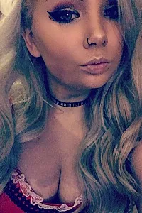Naughty pics of girlfriend 2