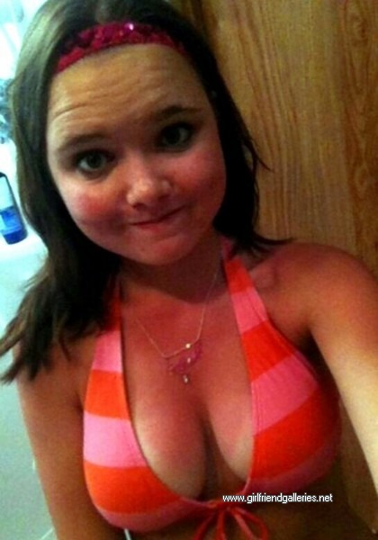 Ashten the Busty Slut