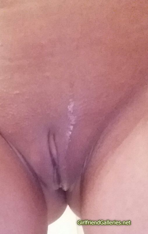 Nude Teen Leslie