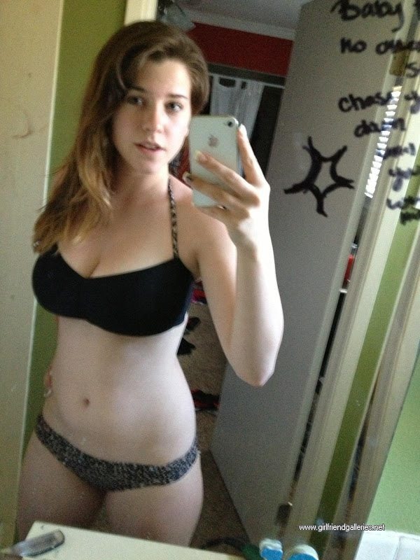 Selfie slut pt2