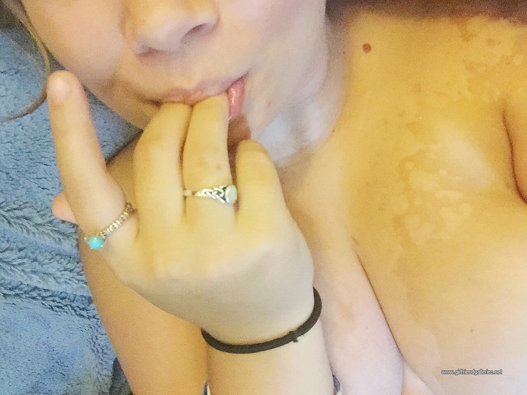 More nude pics