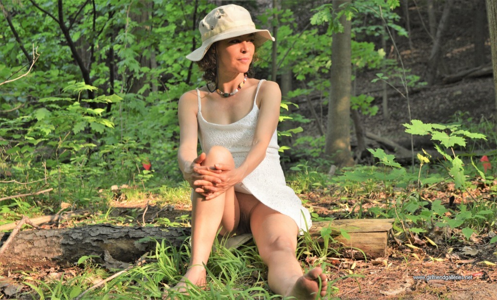 Wife loves gets naked outdoors