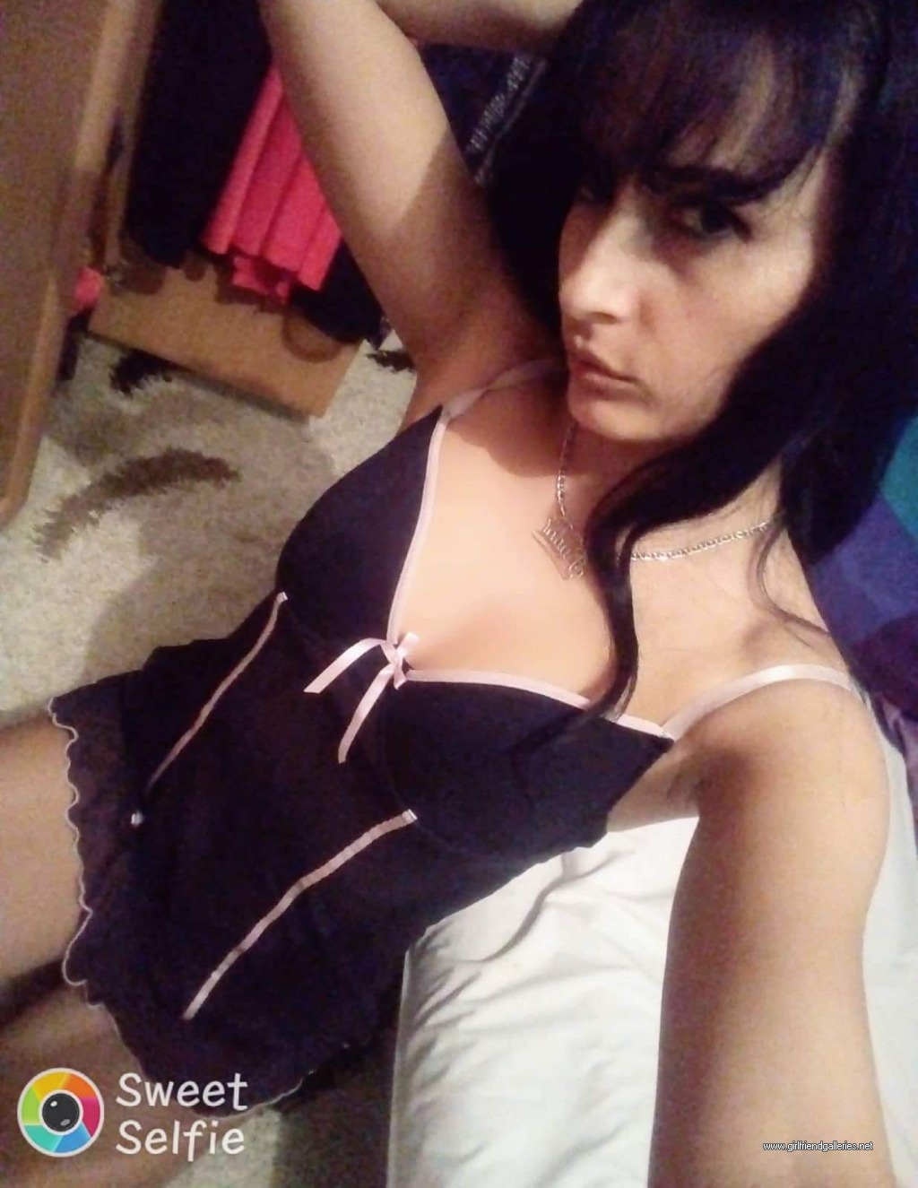 Hot slut