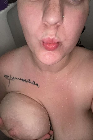 Wife’s tits