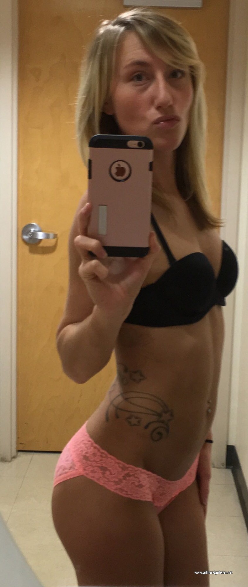 miranda selfie show